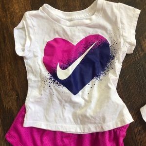 Girls 2T Nike Outfit